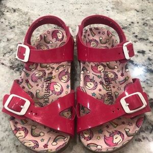 Toddler girl Birkenstock’s